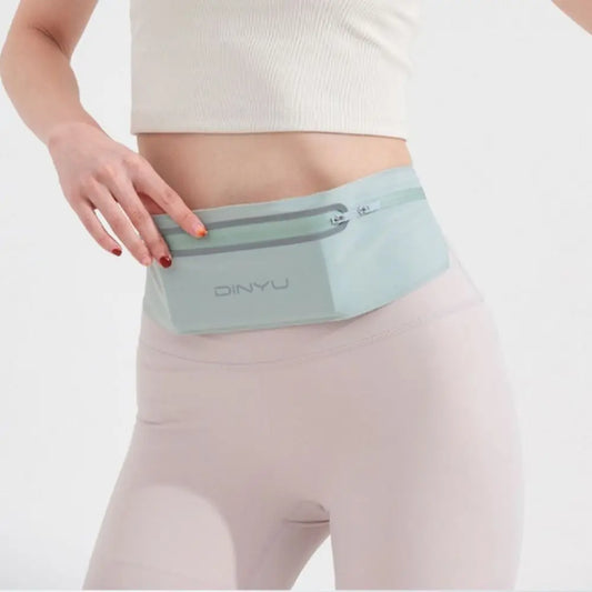 Person wearing a light blue waist bag with 'DINYU' branding on a white background