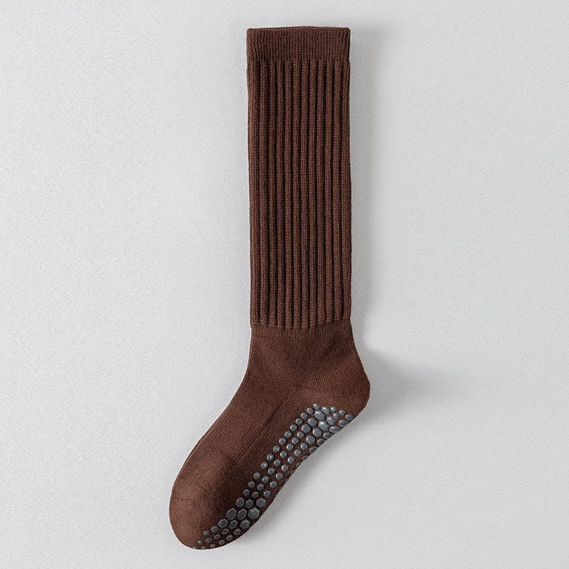 גרבי יוגה אנטי-סליפ עם נקודות סיליקון - גרבי פילאטיס עד הברך