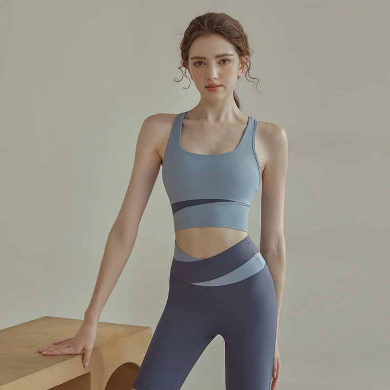 חזיית ספורט מקצועית - תמיכה גבוהה ובקרת זעזועים לריצה ויוגה