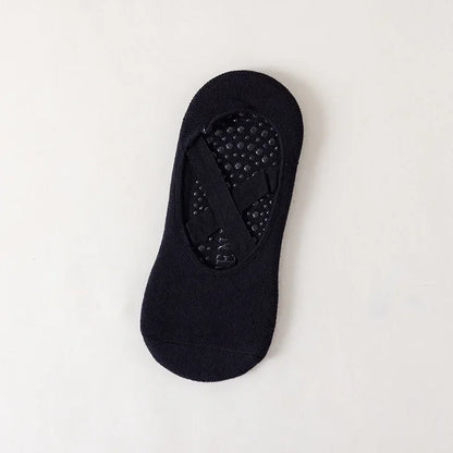 גרבי יוגה מקצועיות - אנטי סליפ עם סיליקון לבלט ופילאטיס