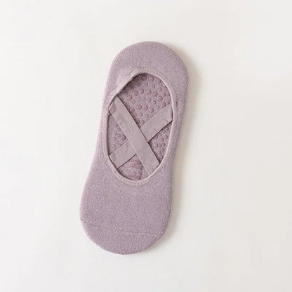 גרבי יוגה מקצועיות - אנטי סליפ עם סיליקון לבלט ופילאטיס